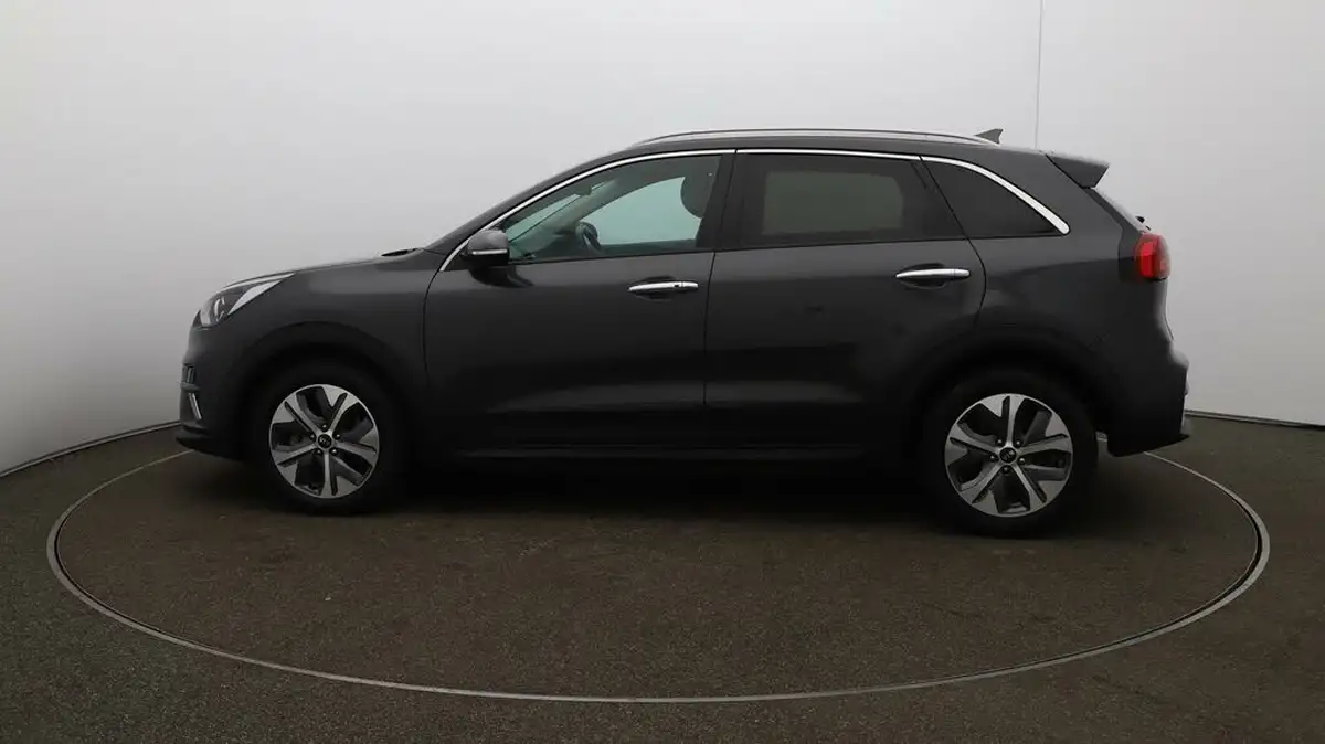2021-kia-e-niro-ev-3-big-62