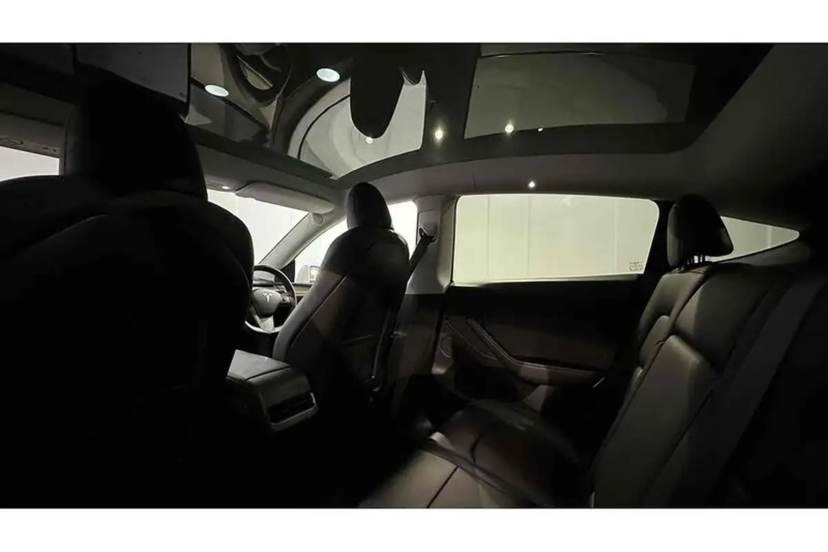 2023-tesla-model-y-e-rwd-big-23