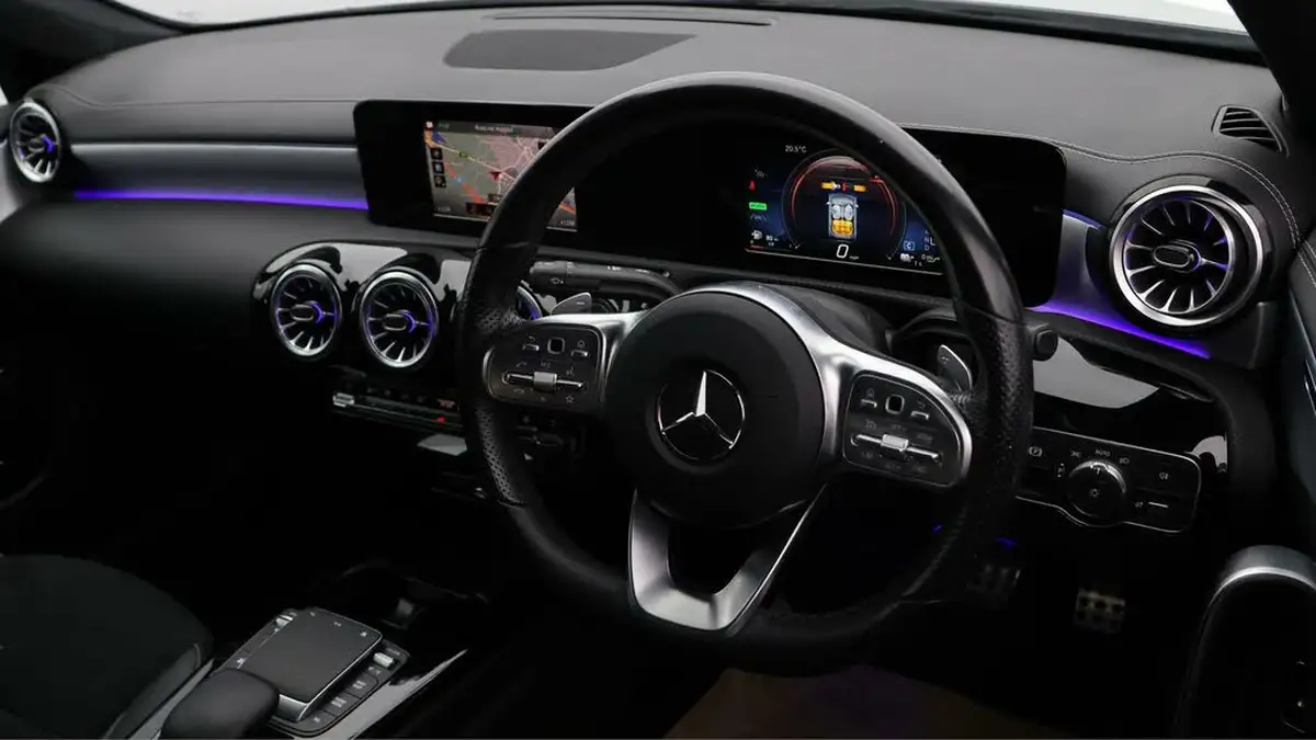 2021-mercedes-benz-a-class-13-a250e-amg-line-edition-saloon-4d-big-8