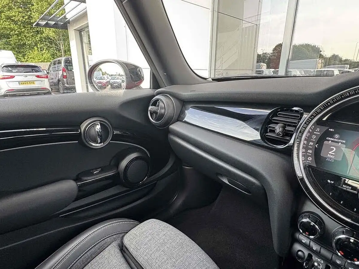2021-mini-cooper-e-cooper-s-2-big-32