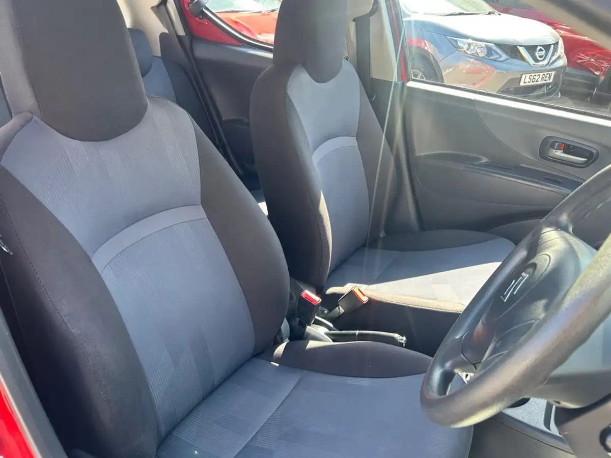 2014-suzuki-alto-10-sz-big-12