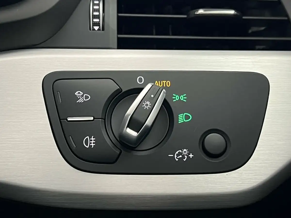 2022-audi-a4-20-35-tfsi-s-line-tronic-big-26