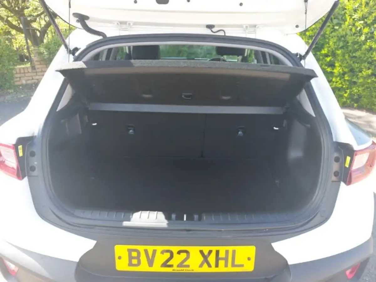 2022-kia-stonic-10-t-gdi-gt-line-118bhp-48v-big-7