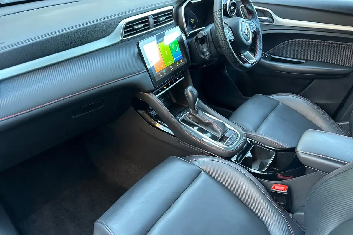 2023-mg-zs-suv-10t-gdi-exclusive-auto-big-3