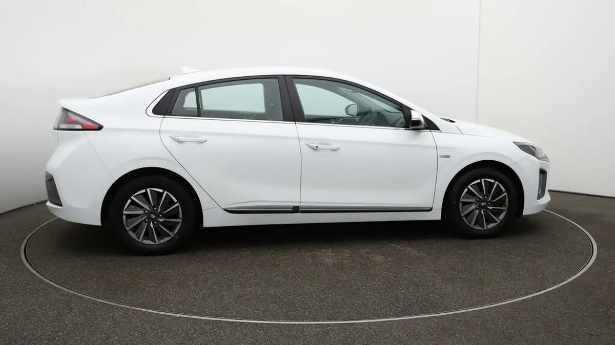 2021-hyundai-ioniq-e-premium-electric-100kw-big-50