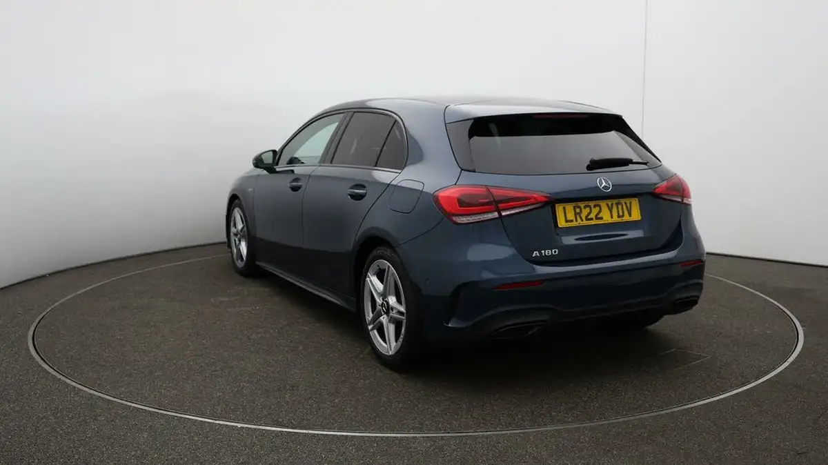 2022-mercedes-benz-a-class-13-a180-amg-line-executive-edition-hatchback-5d-7g-dct-big-61