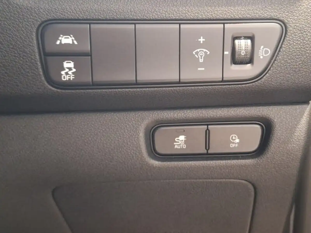 2022-kia-e-niro-ev-2-134bhp-39-big-18