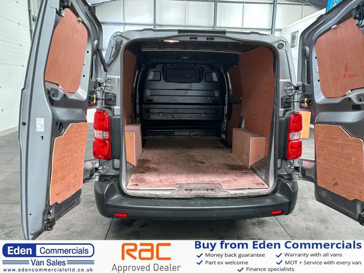 2022-citroen-dispatch-15bluehdi-enterprise-pro-m-1000-big-10