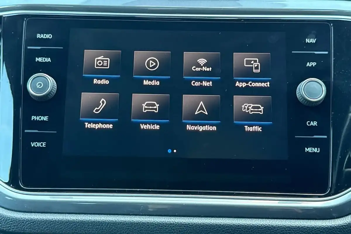 2019-volkswagen-t-roc-15-tsi-r-line-dsg-big-16