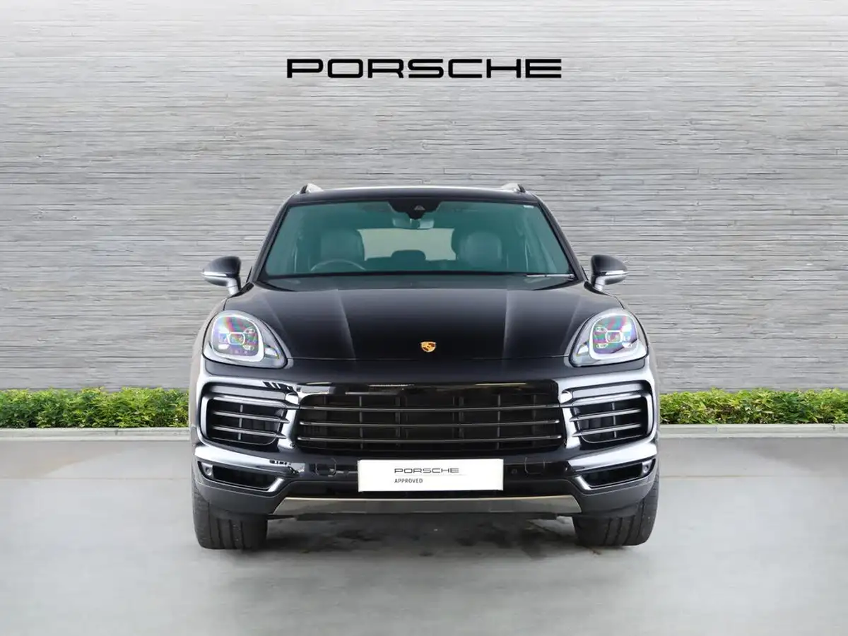 2025-porsche-macan-e-4-electric-big-3