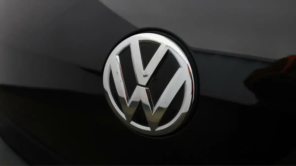 2020-volkswagen-golf-15-tsi-r-line-edition-dsg-big-19