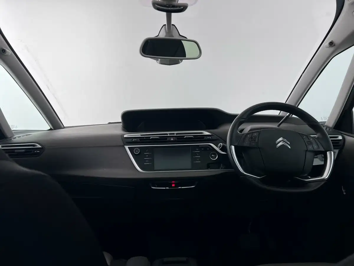 2019-citroen-c4-spacetourer-12-puretech-flair-eat8-big-21