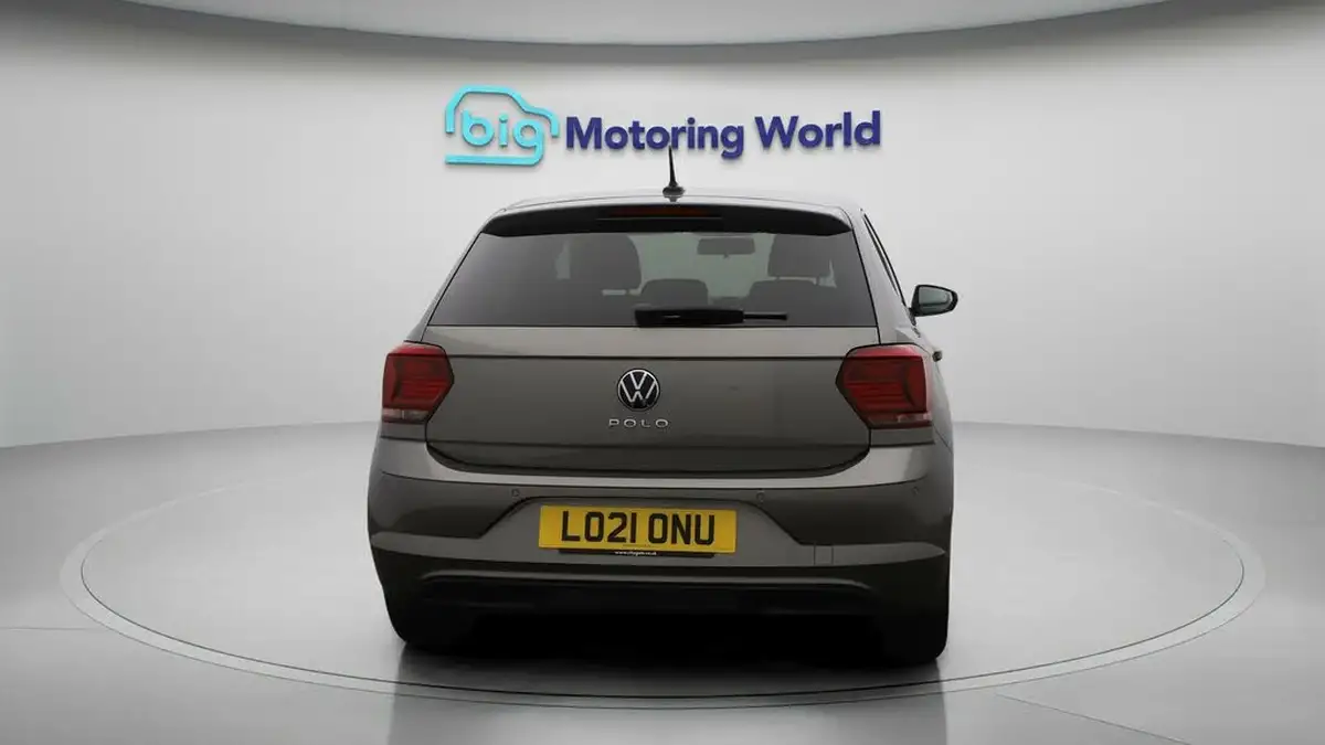 2021-volkswagen-polo-10-tsi-match-dsg-big-6