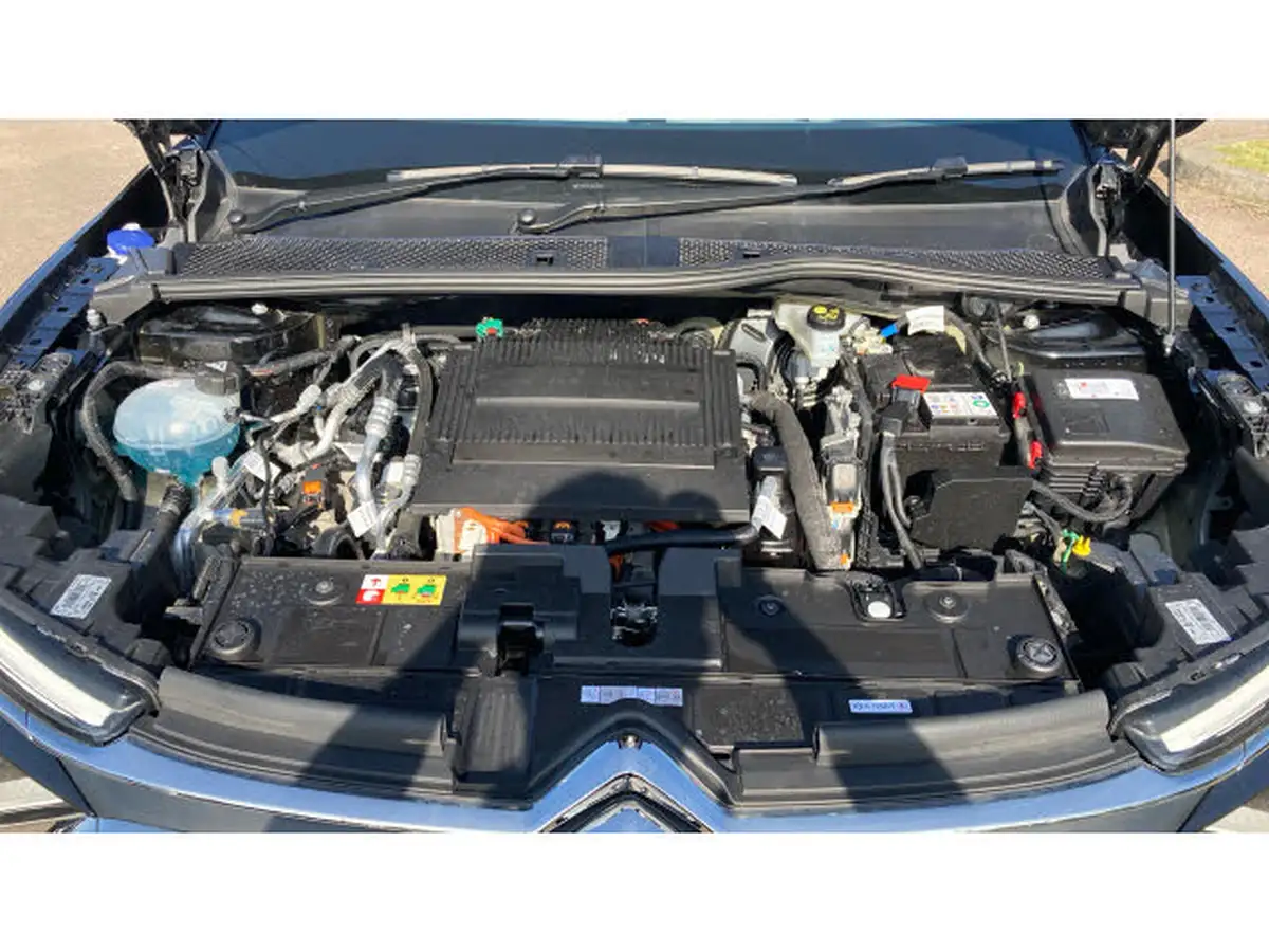 2024-citroen-c4-e-e-series-156ps-54kwh-big-7