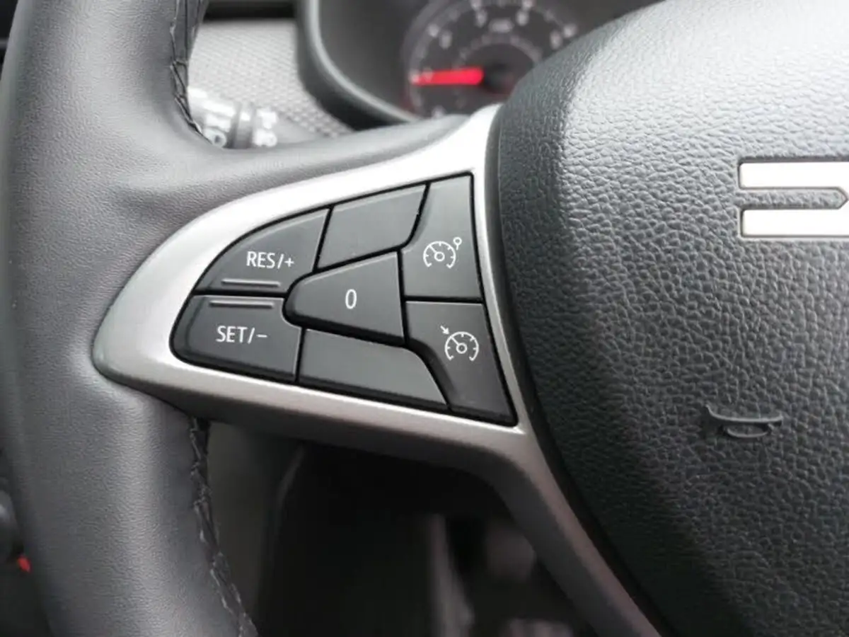 2024-dacia-sandero-stepway-10-tce-expression-90bhp-big-14