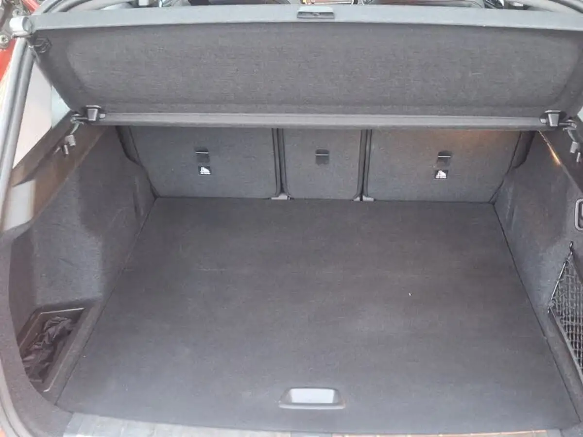 2021-bmw-x1-20-sdrive20i-sport-big-7