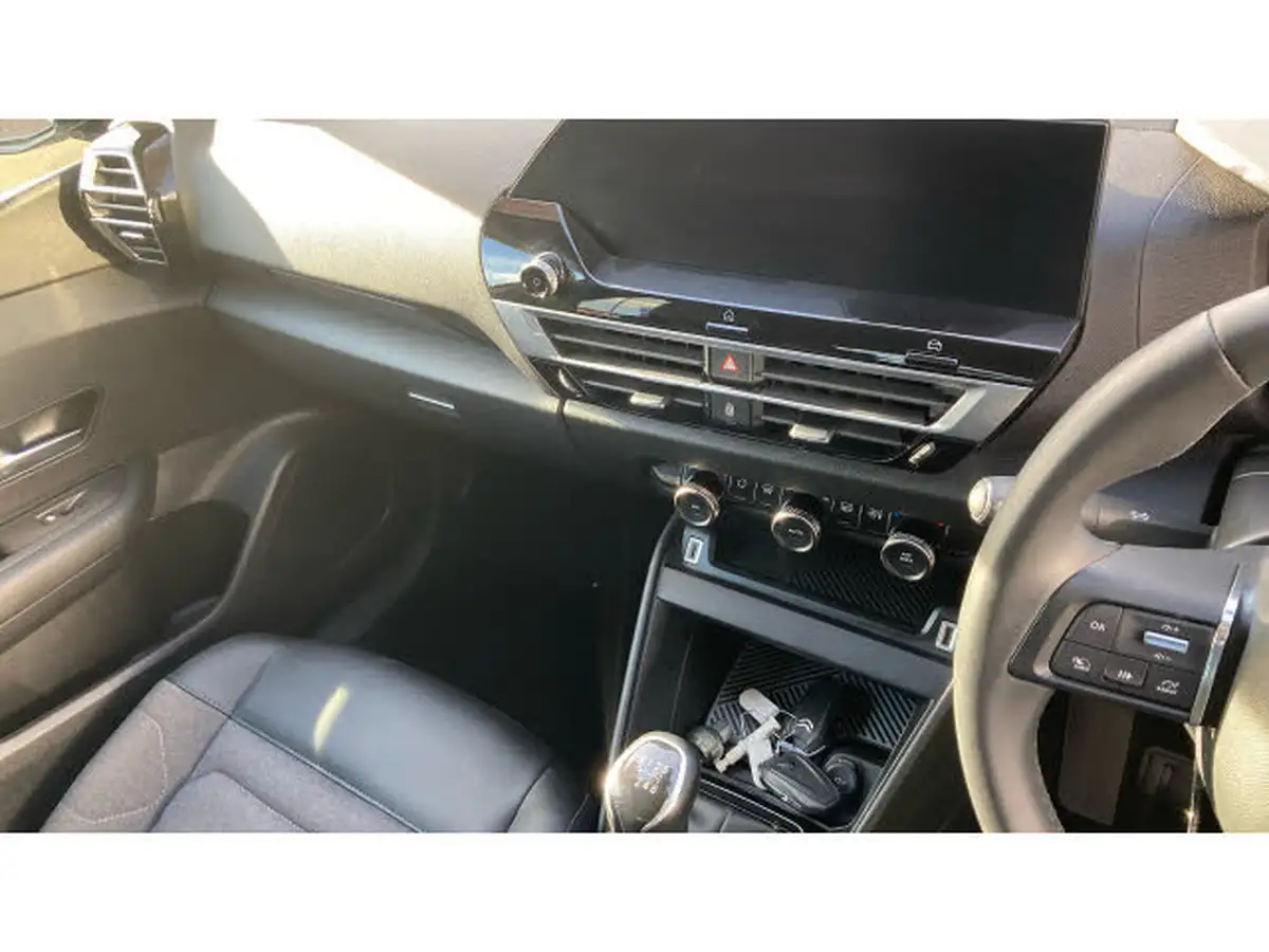 2021-citroen-c4-12-puretech-shine-130ps-big-13