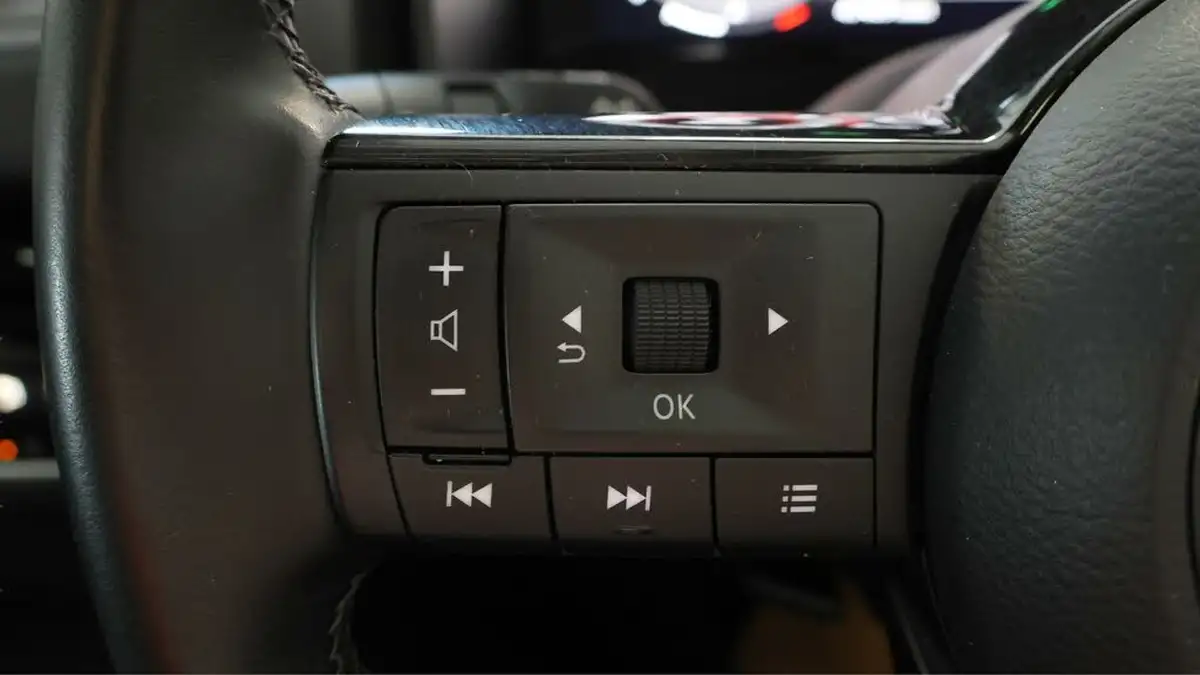 2022-nissan-qashqai-13-dig-t-n-connecta-140ps-big-20