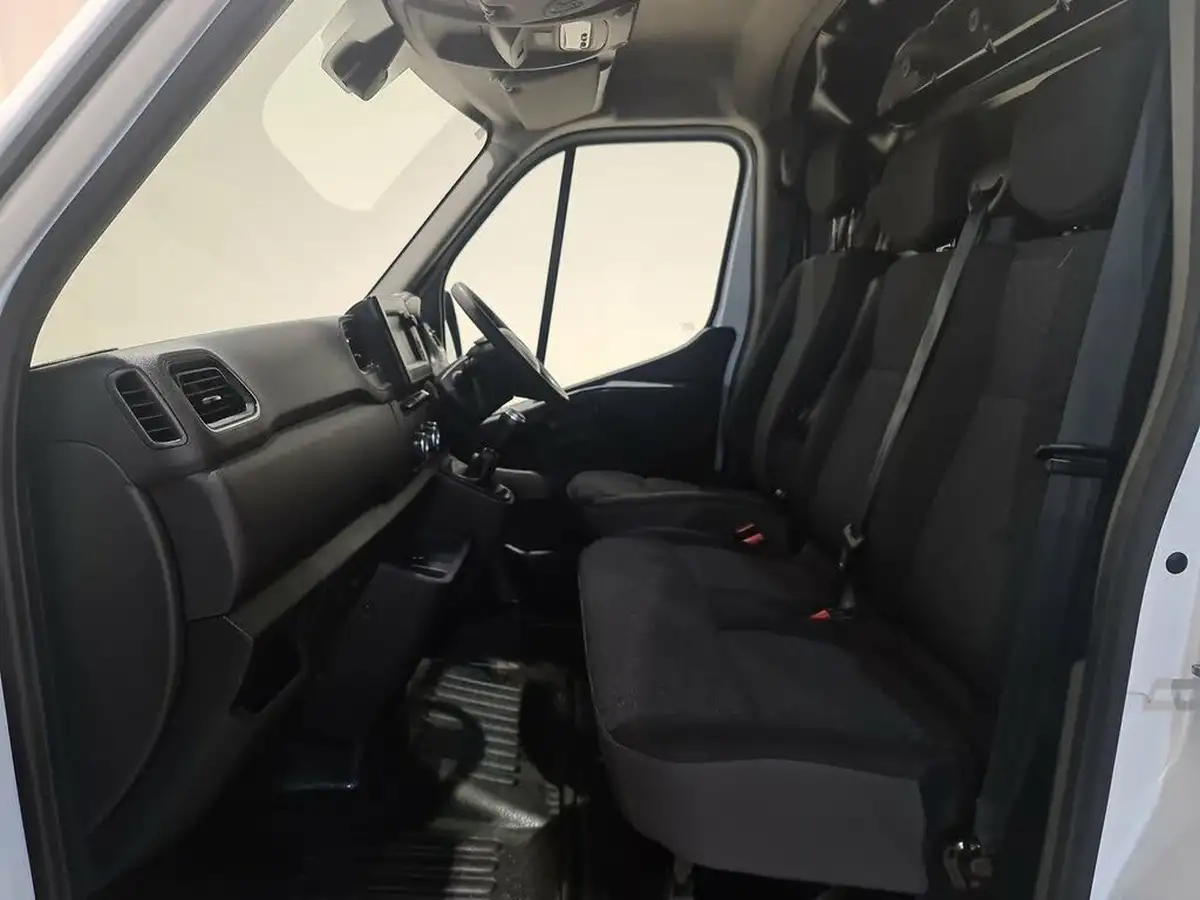 2021-vauxhall-movano-23cdti-l3h2-f3500-135pseu6dt-e-panel-van-big-16
