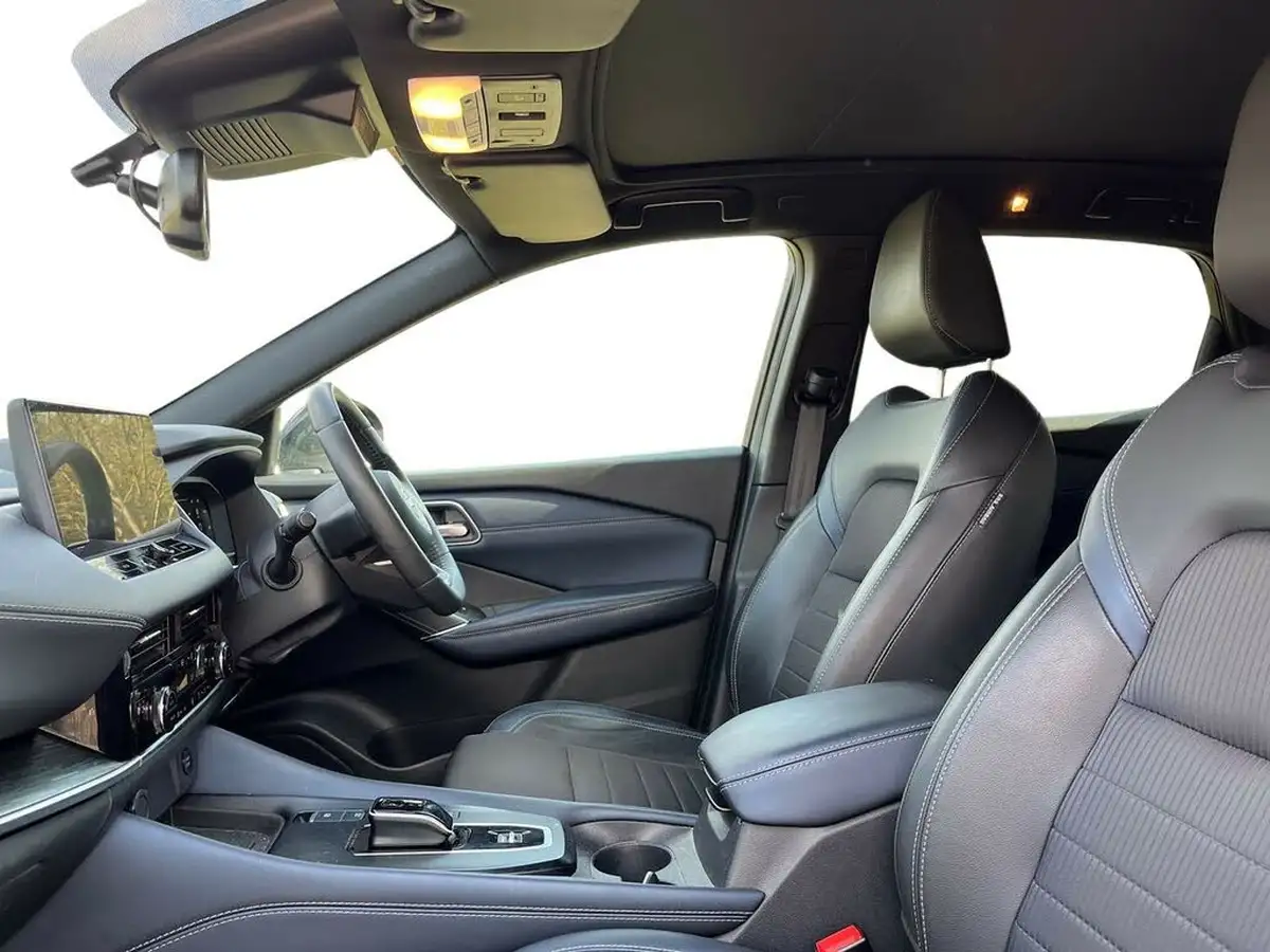 2023-nissan-qashqai-15-tekna-big-9