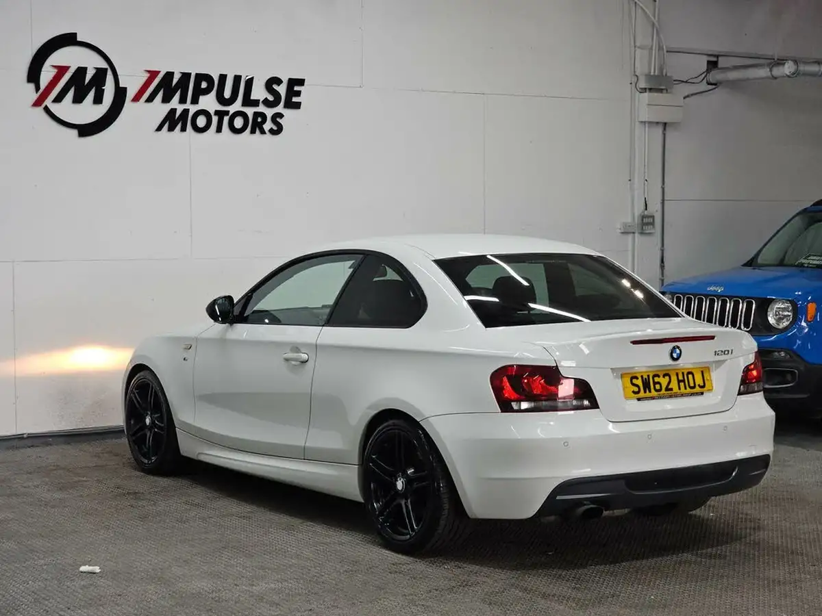 2012-bmw-1-series-20-120i-sport-plus-edition-coupe-big-7
