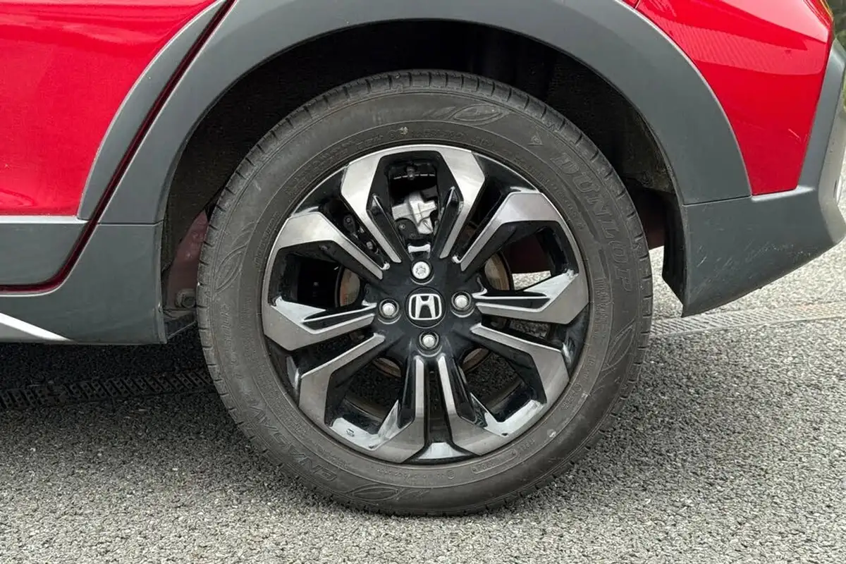 2024-honda-jazz-15-i-mmd-crosstar-advance-big-13