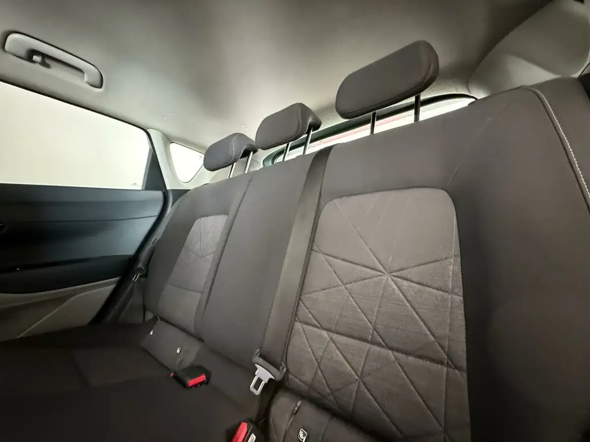 2021-hyundai-bayon-10-t-gdi-ultimate-100ps-big-15
