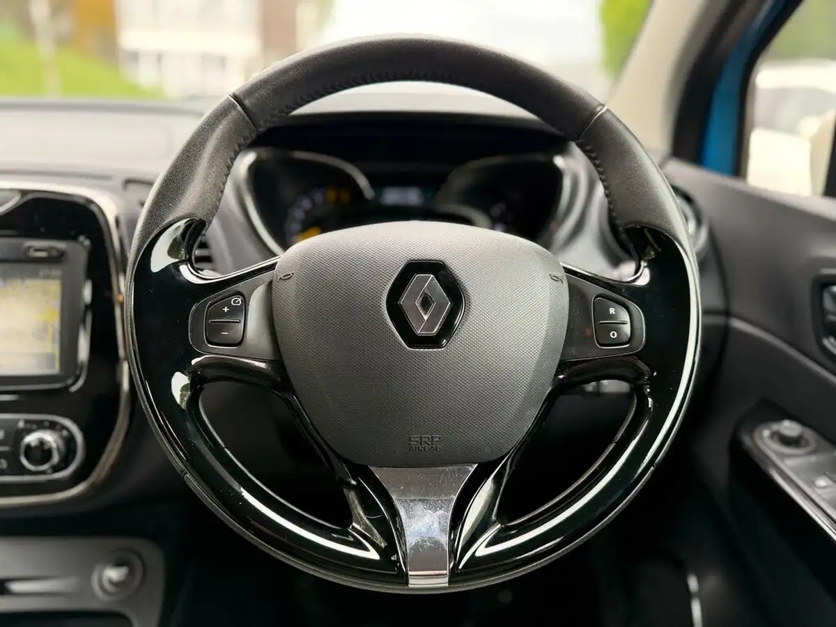 2014-renault-captur-09-dynamique-medianavss-big-16