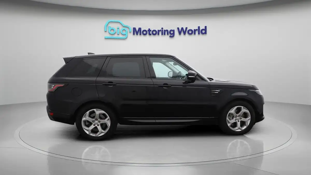 2020-land-rover-range-rover-sport-20-p400e-hse-big-8