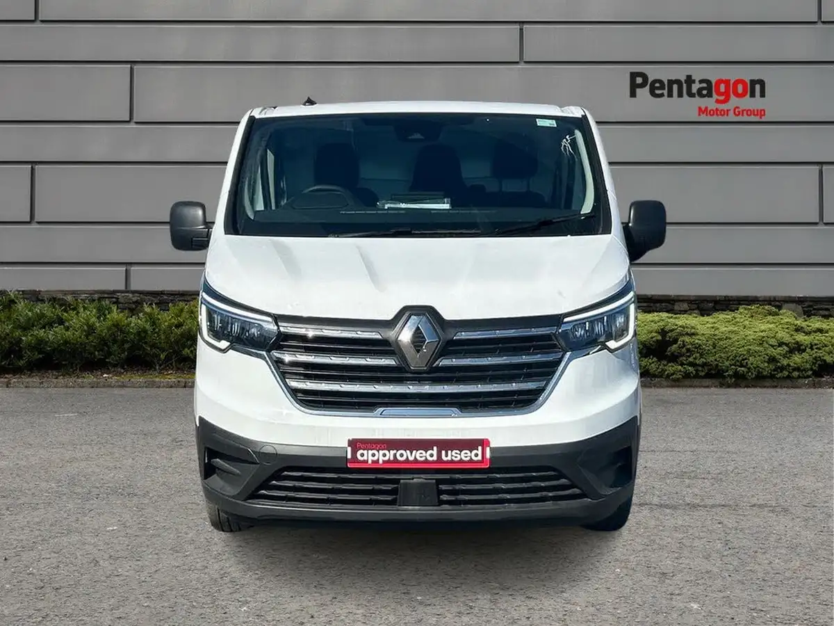 2025-renault-trafic-20dci-ll30-130-advance-panel-big-12