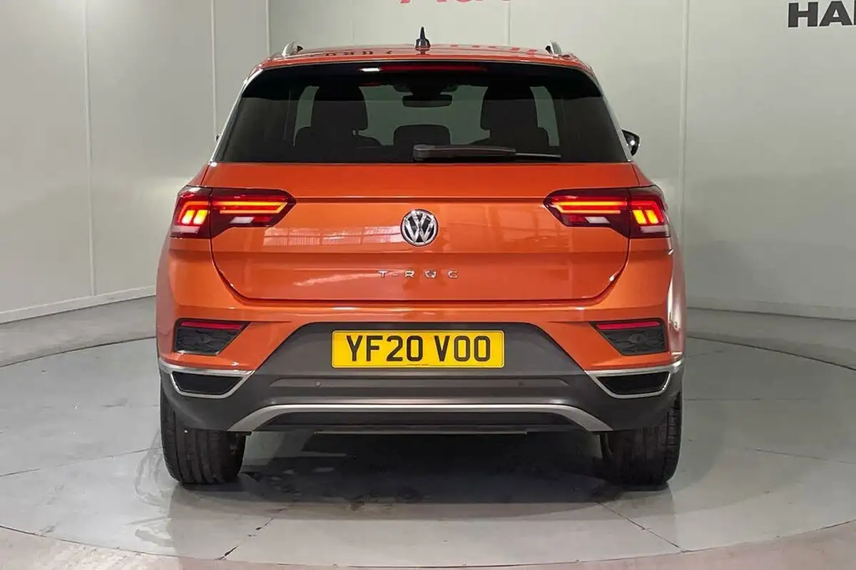 2020-volkswagen-t-roc-15-tsi-sel-dsg-big-10