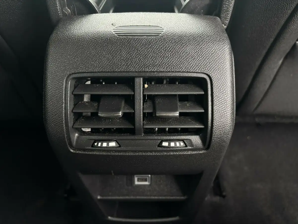 2023-vauxhall-astra-12-turbo-gs-hatchback-auto-big-26