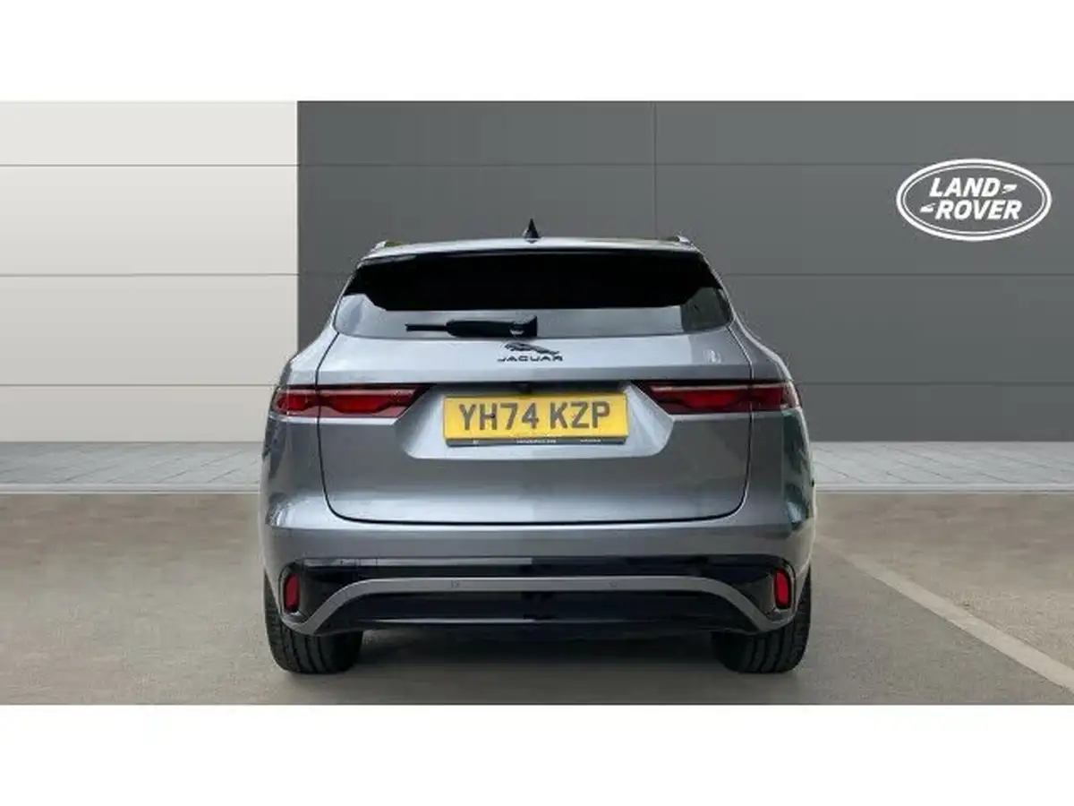 2024-jaguar-f-pace-20-d200-r-dynamic-hse-black-big-5