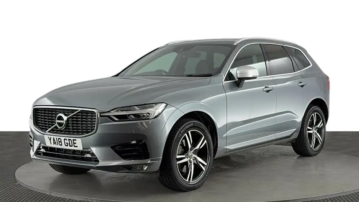 2018-volvo-xc60-20td-d4-r-design-4x4-geartronic-big-0