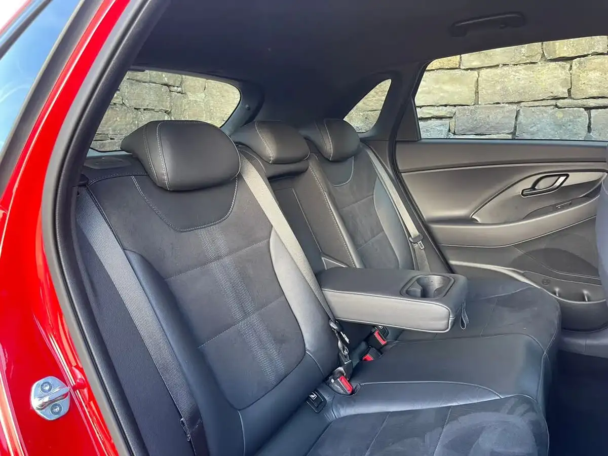 2023-hyundai-i30-n-20-t-gdi-n-performance-hatchback-dct-big-21