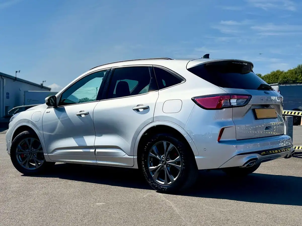2020-ford-kuga-25t-st-line-first-edition-big-3