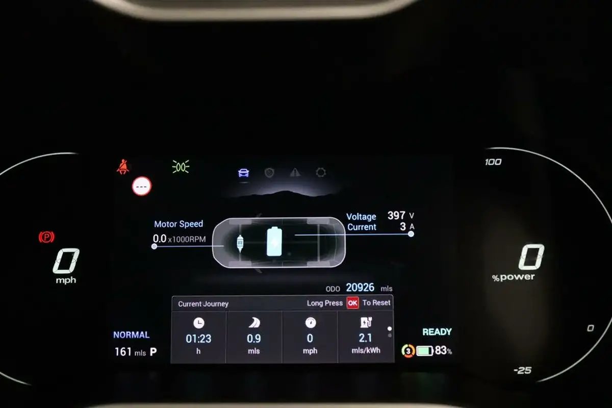 2023-mg-zs-suv-e-trophy-connect-ev-176ps-big-18
