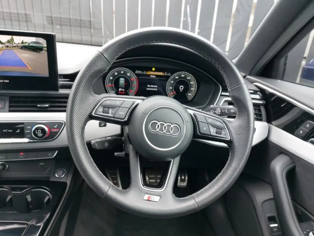 2022-audi-a4-avant-20-35-tfsi-s-line-tronic-big-6
