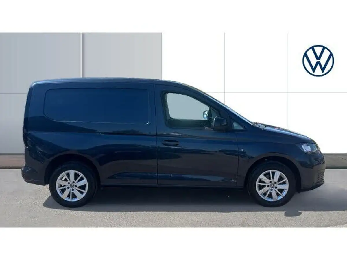2021-volkswagen-caddy-20tdi-c20-cargo-commerce-pro-102pseu6d-big-3