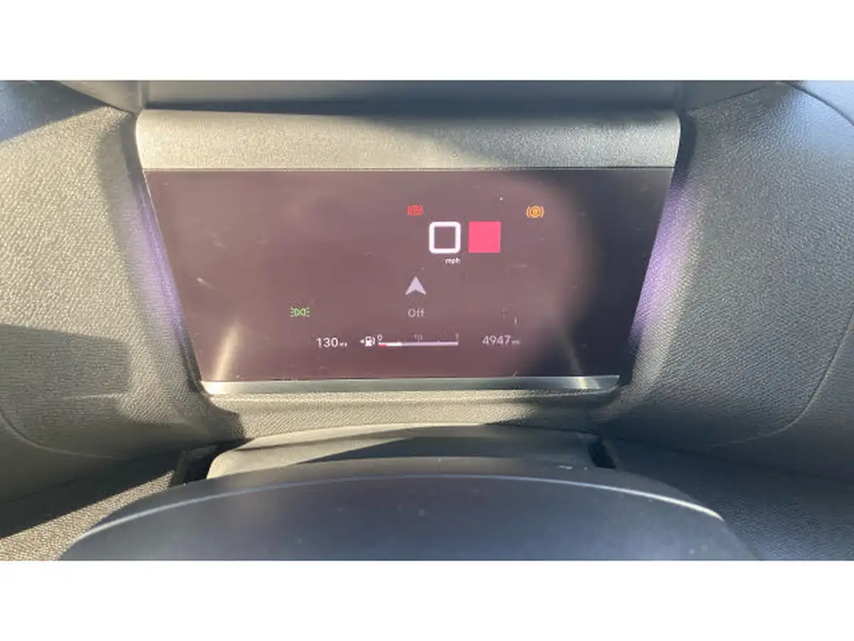 2023-citroen-c4-12-puretech-c-series-edition-big-17