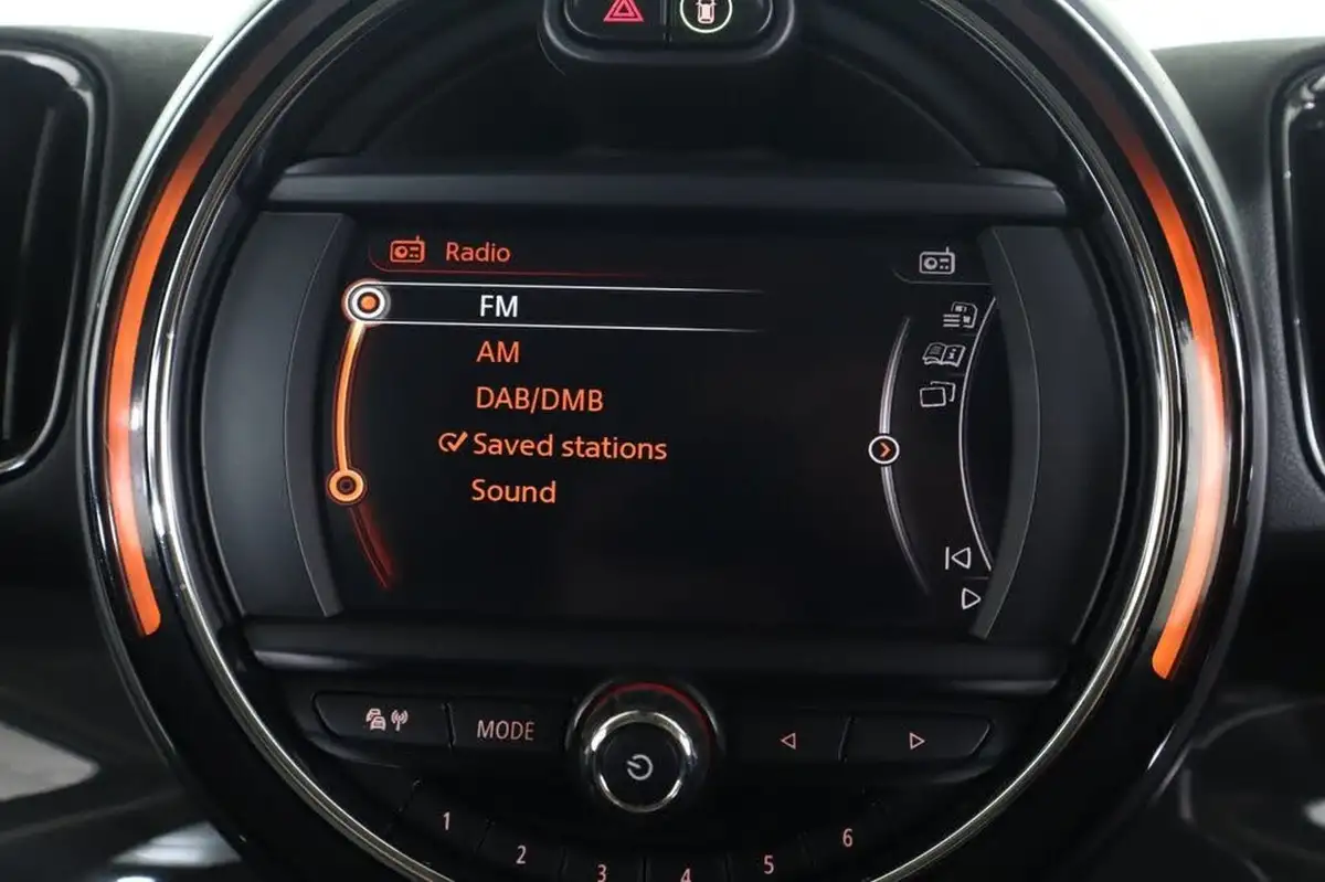 2017-mini-countryman-20-cooper-s-ss-big-55