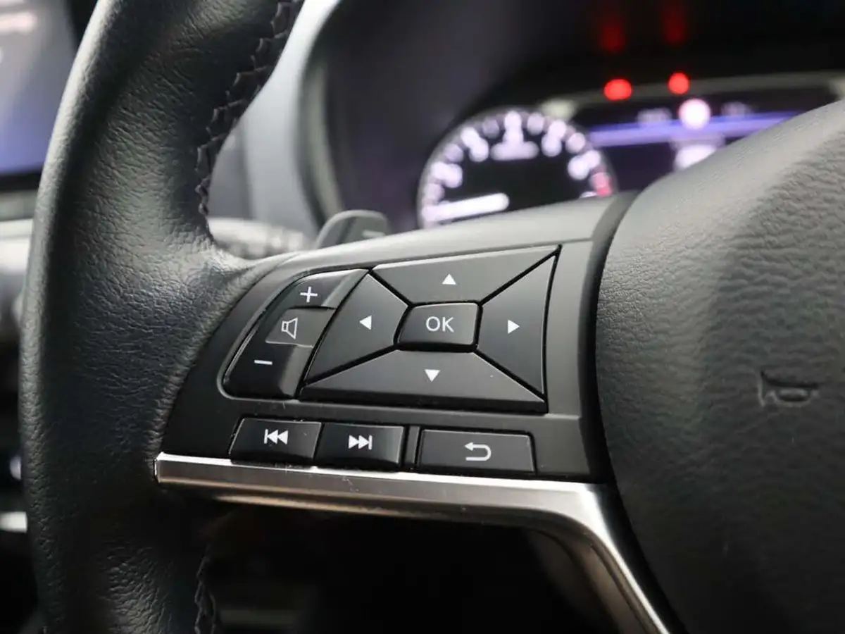 2021-nissan-juke-10-dig-t-tekna-dct-big-32