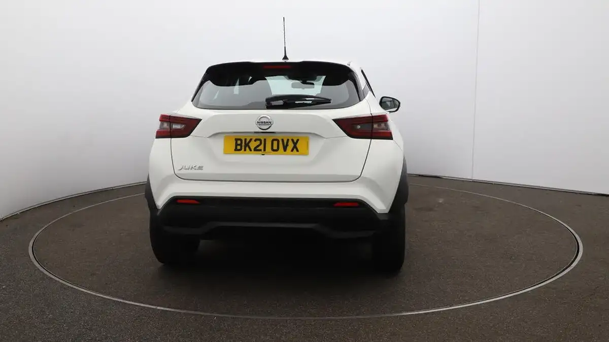 2021-nissan-juke-10-dig-t-visia-big-54