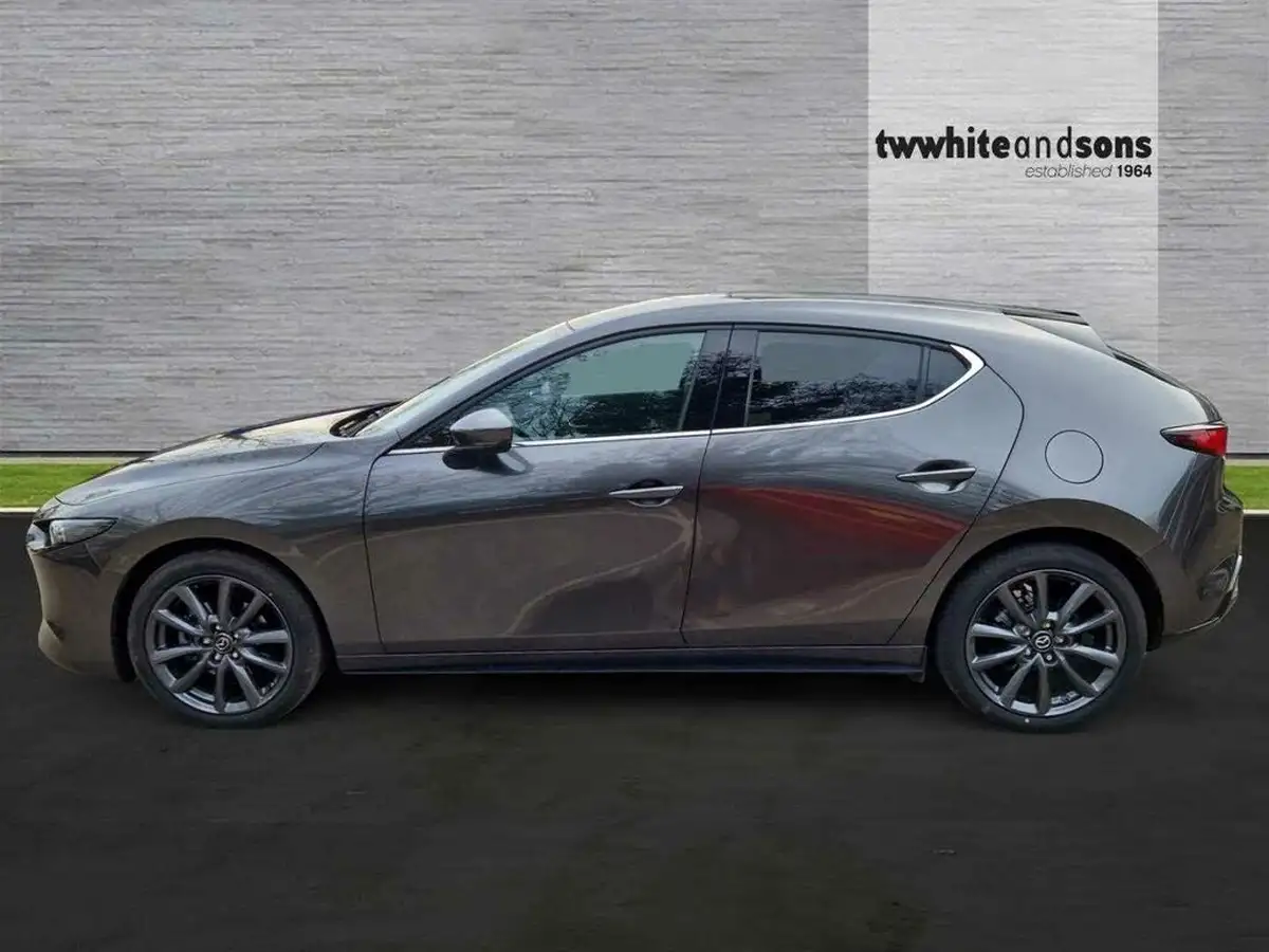 2025-mazda-mazda3-25-e-skyactiv-g-exclusive-line-big-3