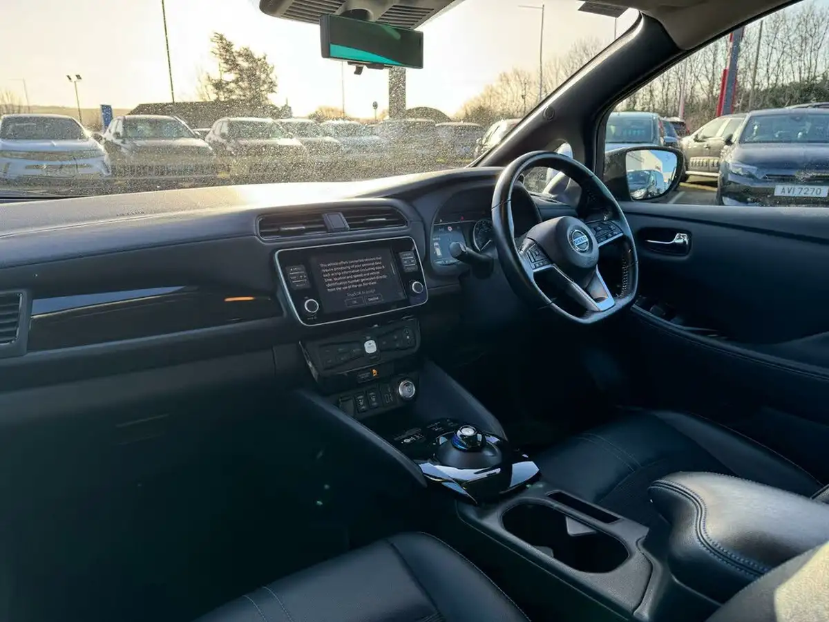 2021-nissan-leaf-e-10-40kwh-big-16
