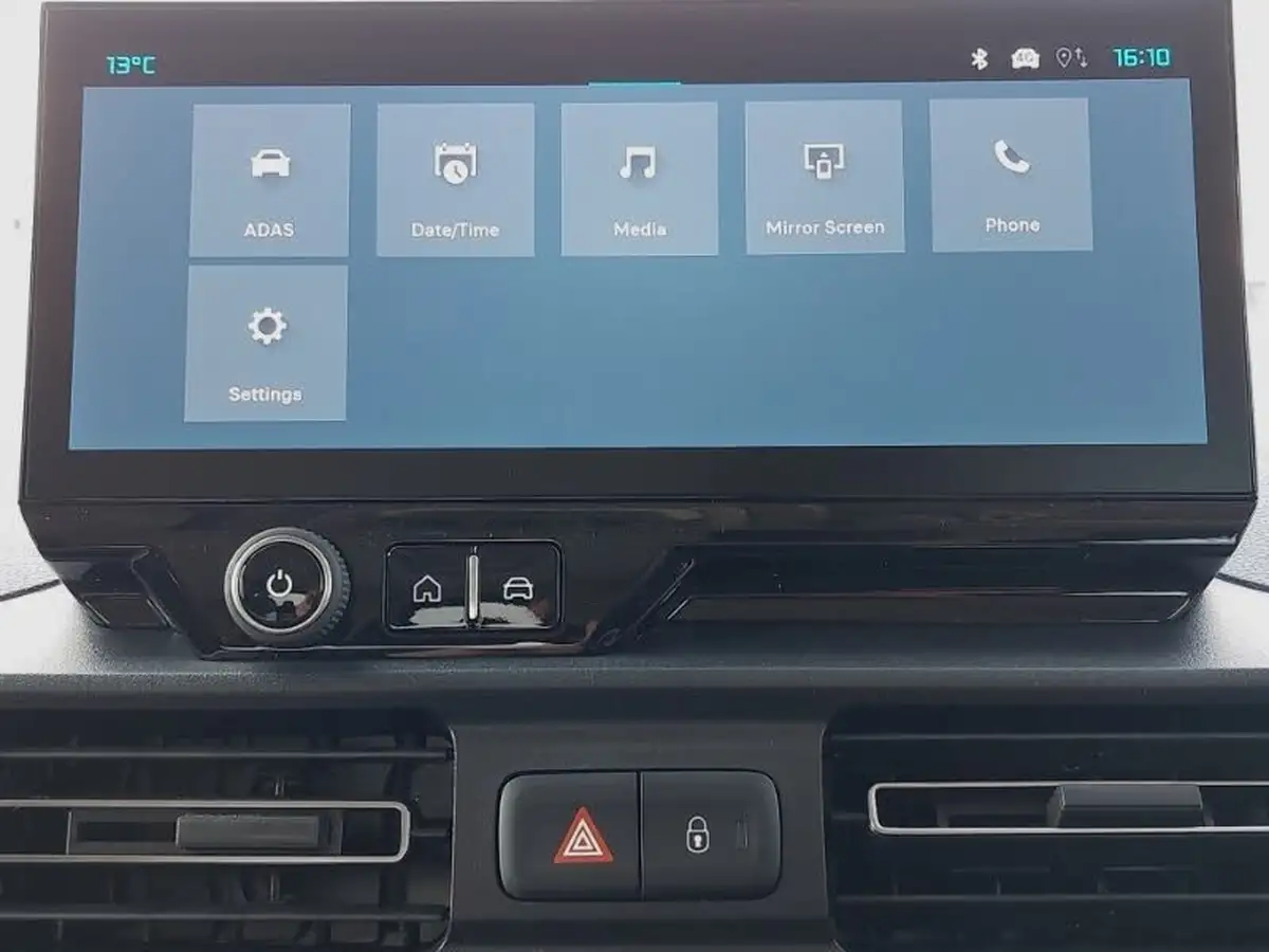 2025-citroen-berlingo-15bluehdi-plus-m-size-130ps-eat8-big-18