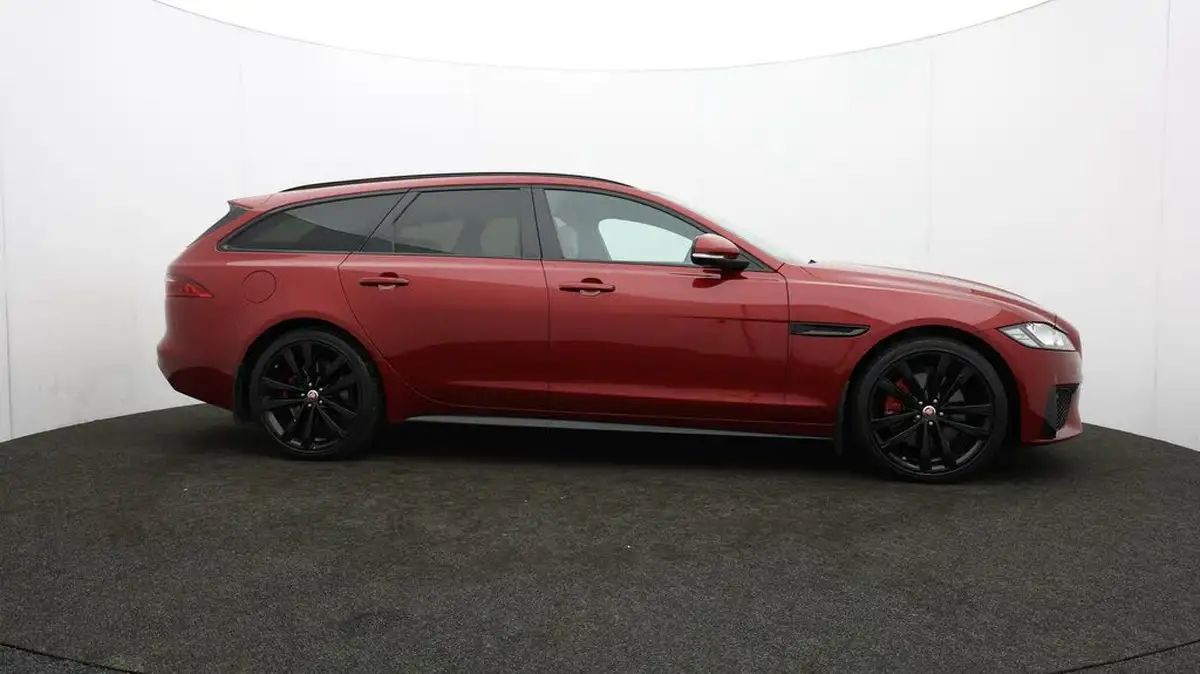 2019-jaguar-xf-30td-sportbrake-5d-big-45