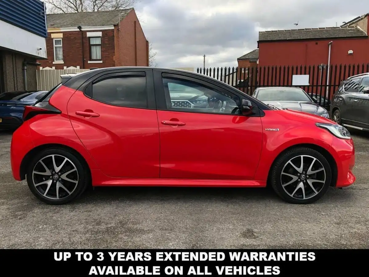 2021-toyota-yaris-15-vvt-i-launch-edition-big-3