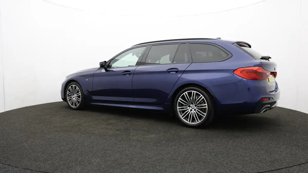 2020-bmw-5-series-20td-520d-m-sport-190ps-mht-touring-5d-big-77
