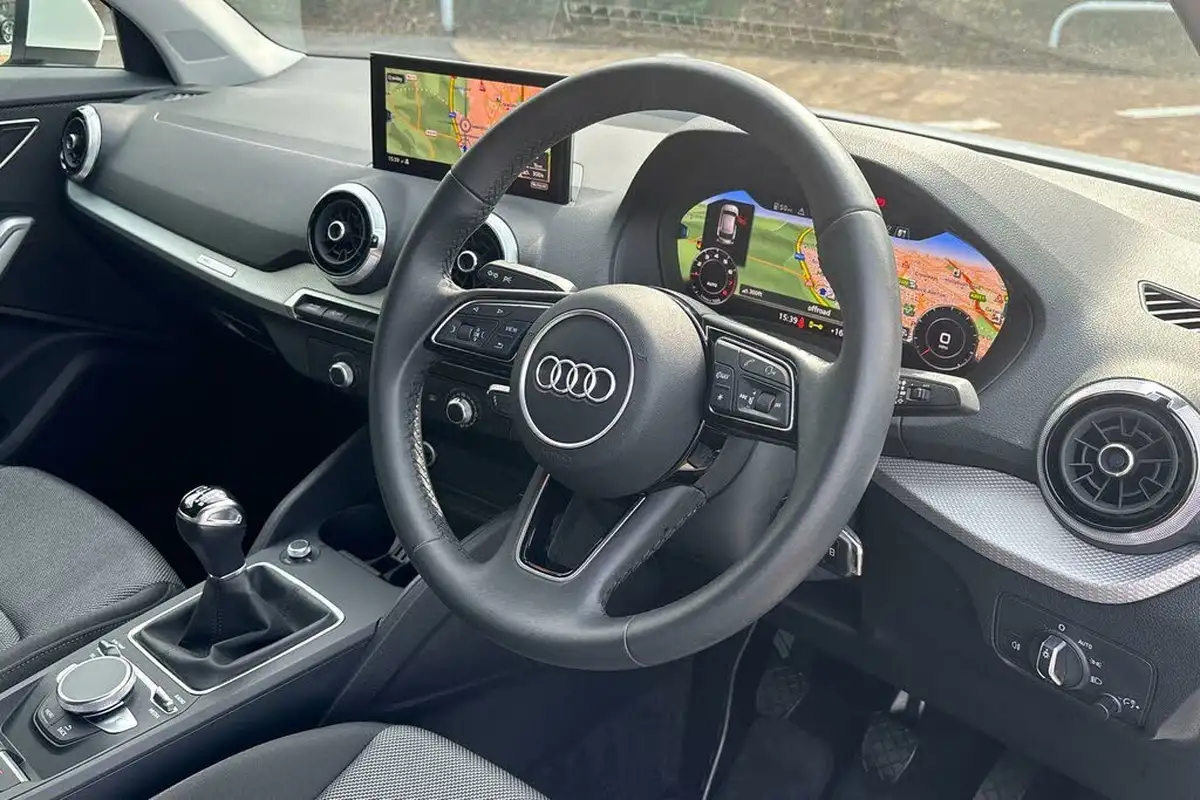 2023-audi-q2-10-30-tfsi-sport-big-24